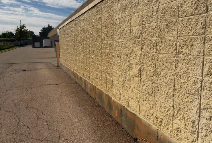Retail Center Exterior Repaint, Plano TX: photo 13