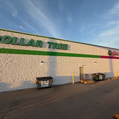 Retail Center Exterior Repaint, Plano TX: photo 2