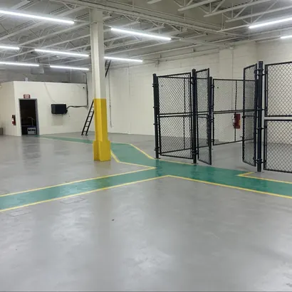 Warehouse Painting example 2: completed work in North Texas