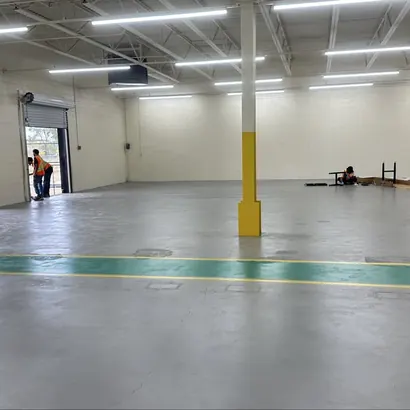 Warehouse Painting example 4: completed work in North Texas