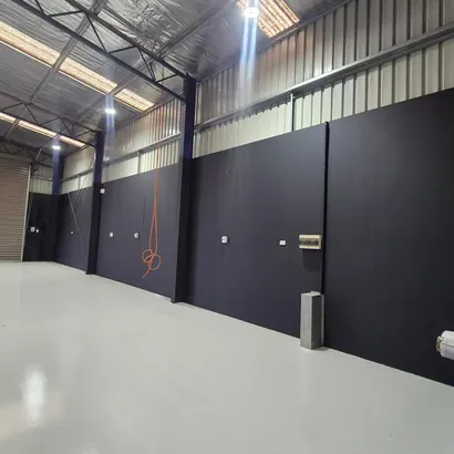 Warehouse Walls & Epoxy Floor, The Colony TX: photo 4