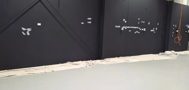 Warehouse Walls & Epoxy Floor detail